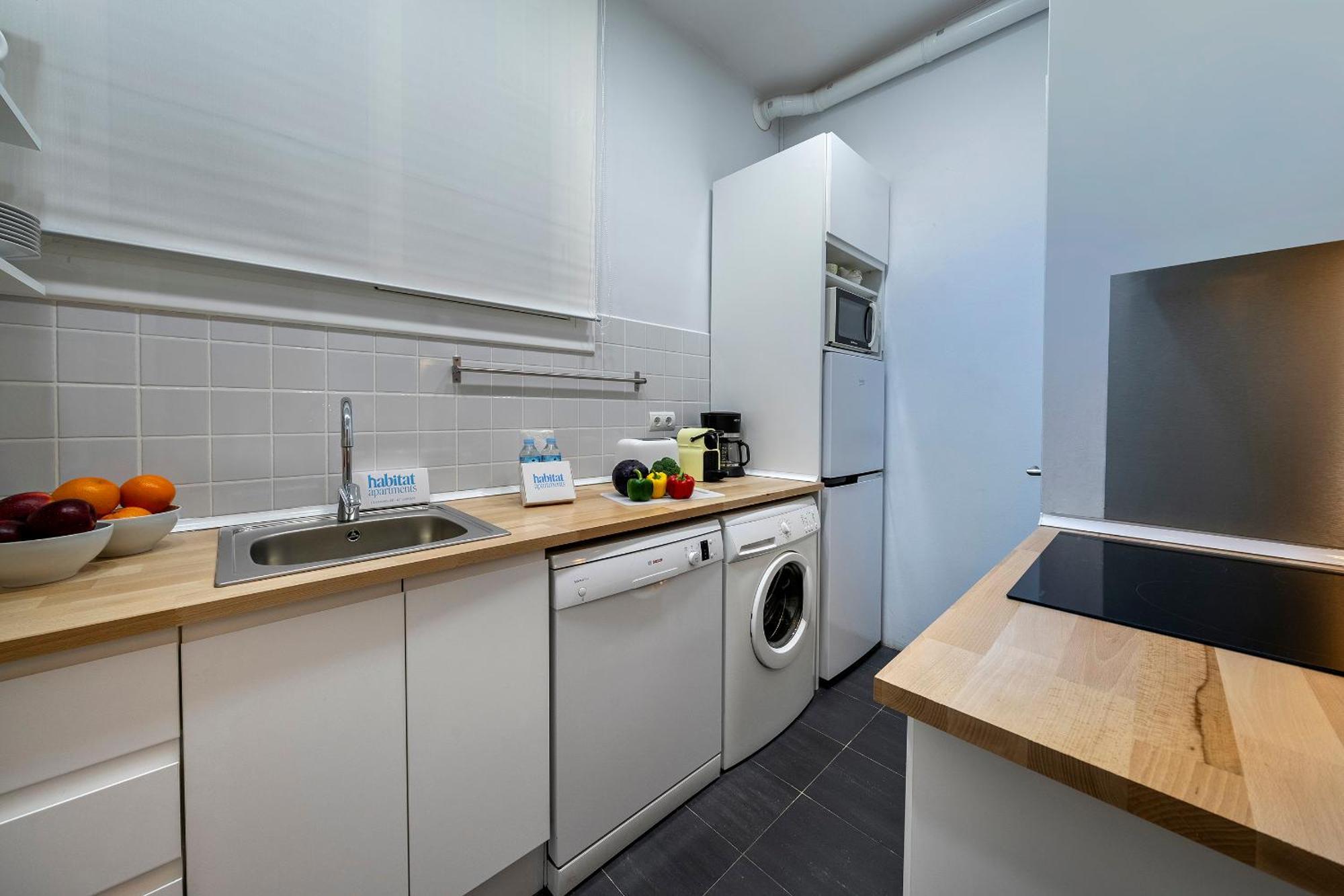 Habitat Apartments Bailen Барселона Экстерьер фото
