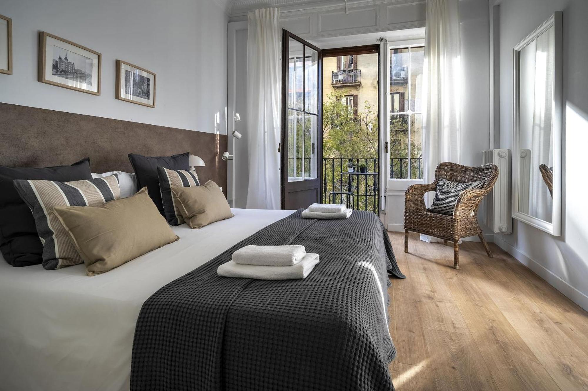 Habitat Apartments Bailen Барселона Экстерьер фото